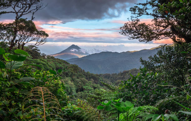 SALIDAS ESPECIALES COSTA RICA VERANO 2025